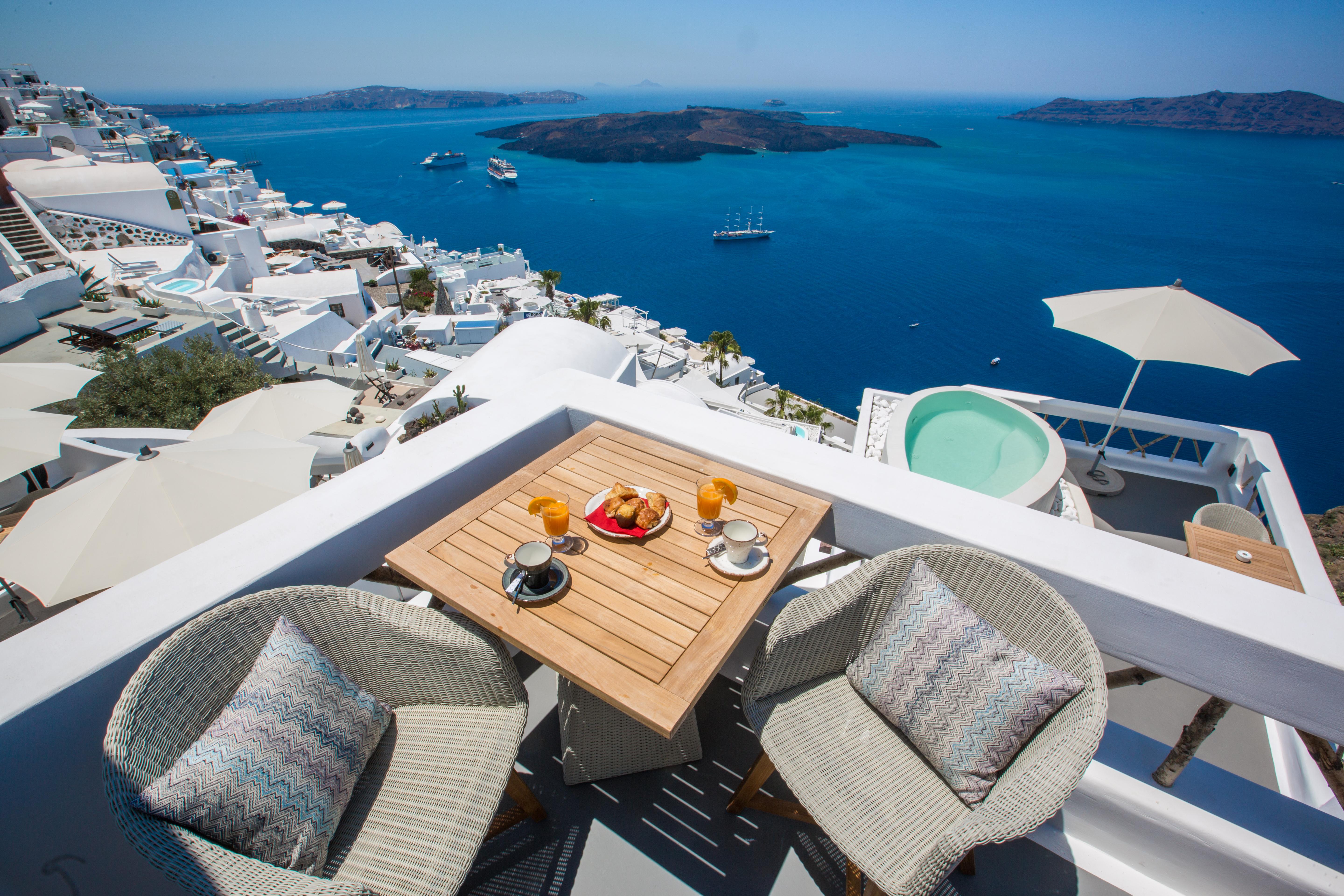 Chic Hotel Santorini Firostefani Exterior photo